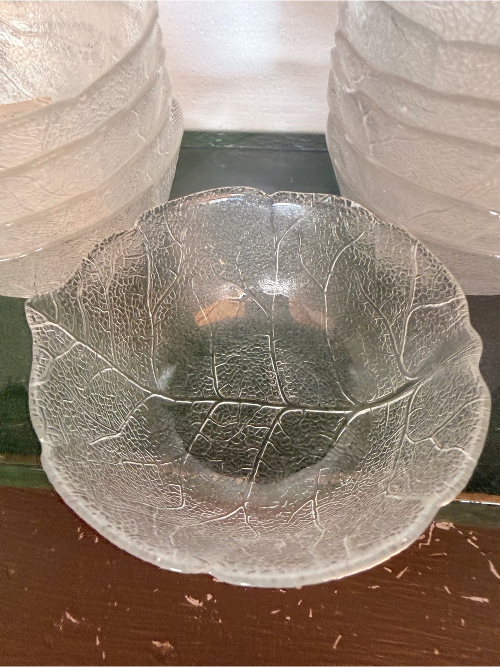 11-Arcoroc France Clear Glass Aspen Leaf Round Bowls 5.in